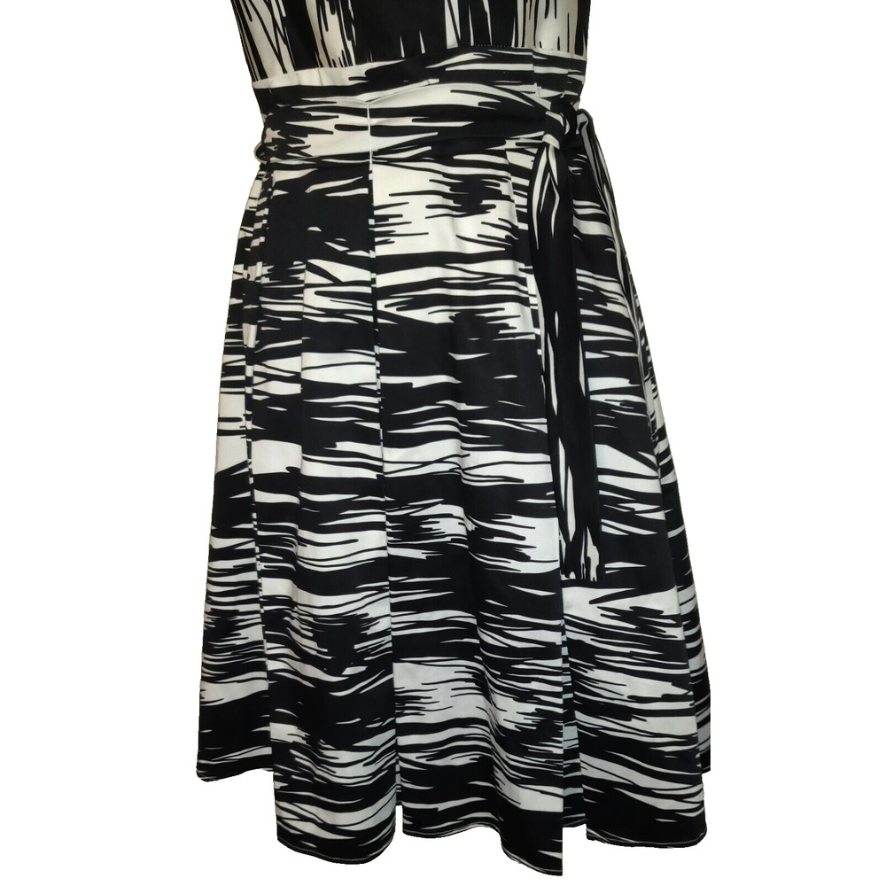 Black & White Dress CALVIN KLEIN Women Size 10 SLEEVELESS Zebra Quiet Luxury - Picture 4 of 16